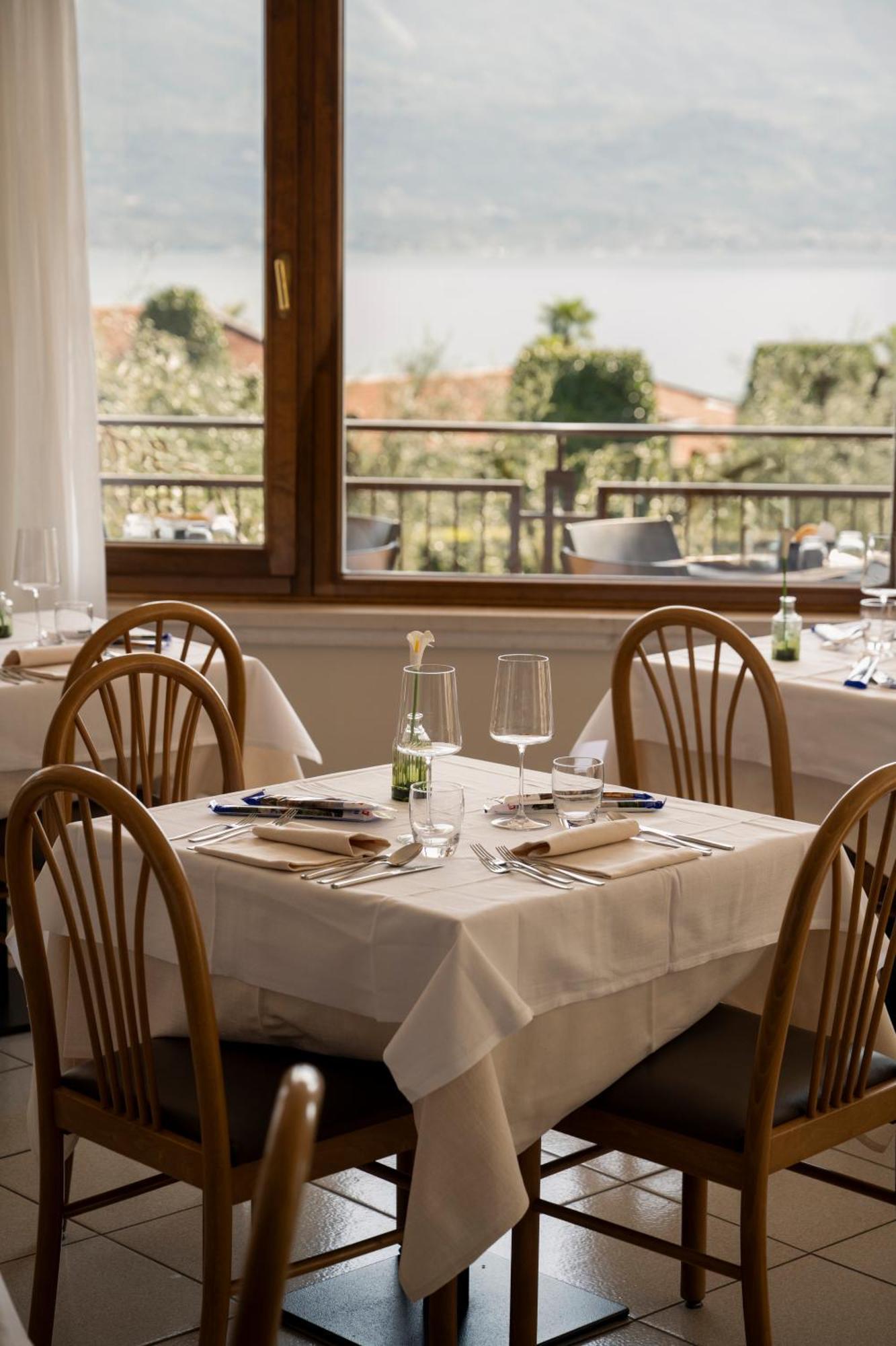 Hotel Coste Limone sul Garda Buitenkant foto