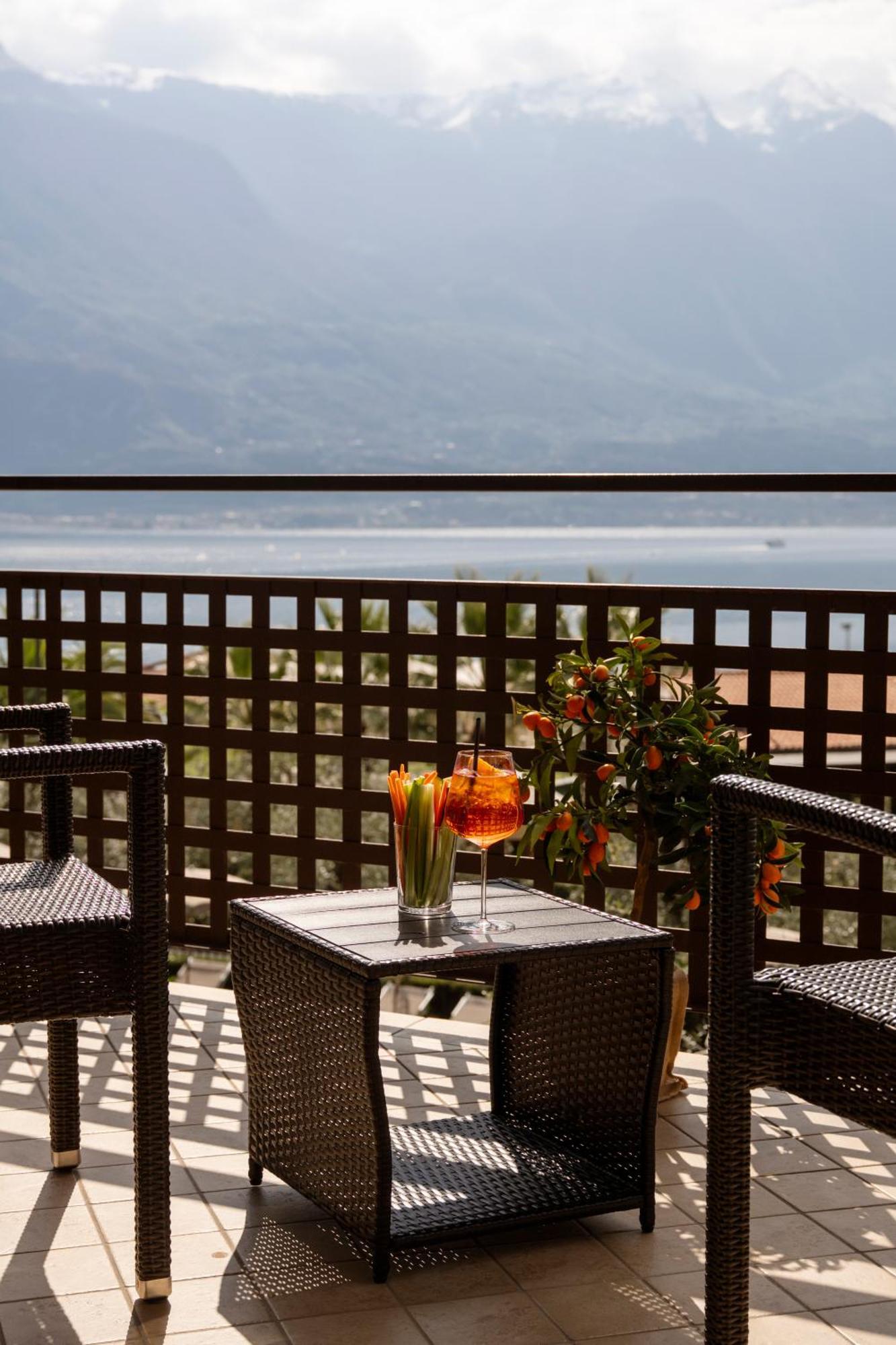 Hotel Coste Limone sul Garda Buitenkant foto
